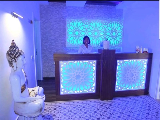 ضمن مجمع سكني عائلي - شقة غرفتين وصالة مفروشة - في افسلار / الانيا 