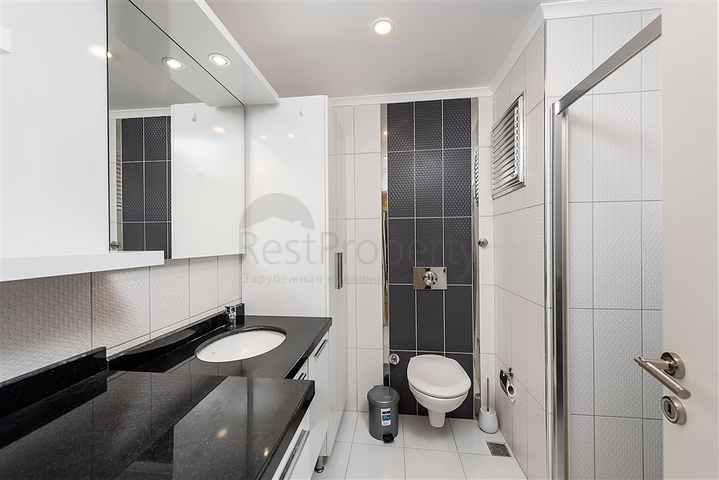 ضمن مجمع سكني عائلي - شقة غرفتين وصالة مفروشة - في افسلار / الانيا 