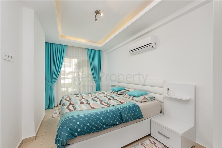 ضمن مجمع سكني عائلي - شقة غرفتين وصالة مفروشة - في افسلار / الانيا 