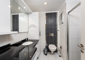 ضمن مجمع سكني عائلي - شقة غرفتين وصالة مفروشة - في افسلار / الانيا 