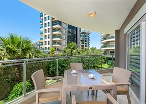 ضمن مجمع سكني عائلي - شقة غرفتين وصالة مفروشة - في افسلار / الانيا 