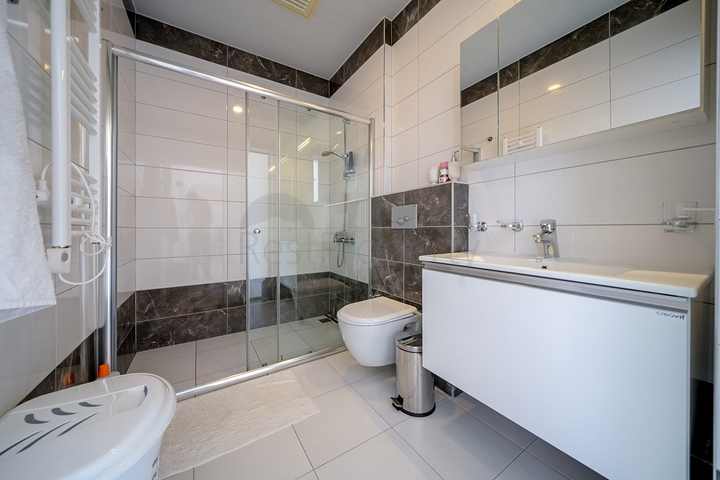 مجمع فاخر - شقة غرفتين وصالة مفروشة -في افسلار / الانيا 