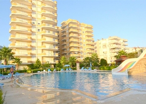 شقة 2+1 مطلة على البحر في منطقة محمودلار