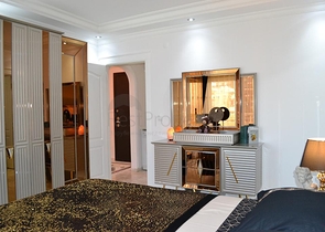 شقة 2+1 مطلة على البحر في منطقة محمودلار