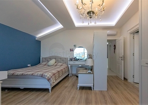 بنتهاوس 3+1 في منطقة محمودلار