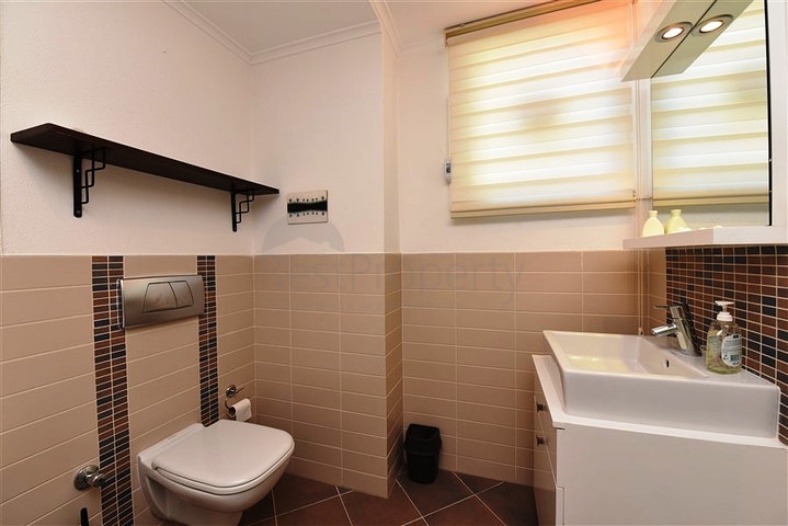 شقة 2+1 مطلة على البحر