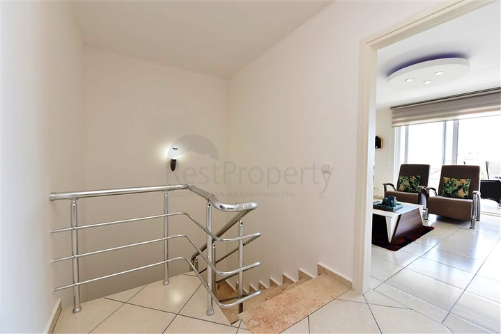 شقة 2+1 مطلة على البحر