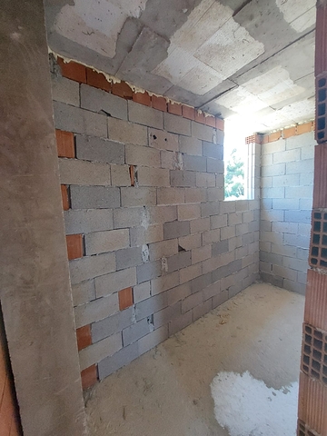 فلل جذابة محاطة بالطبيعة الخصبة