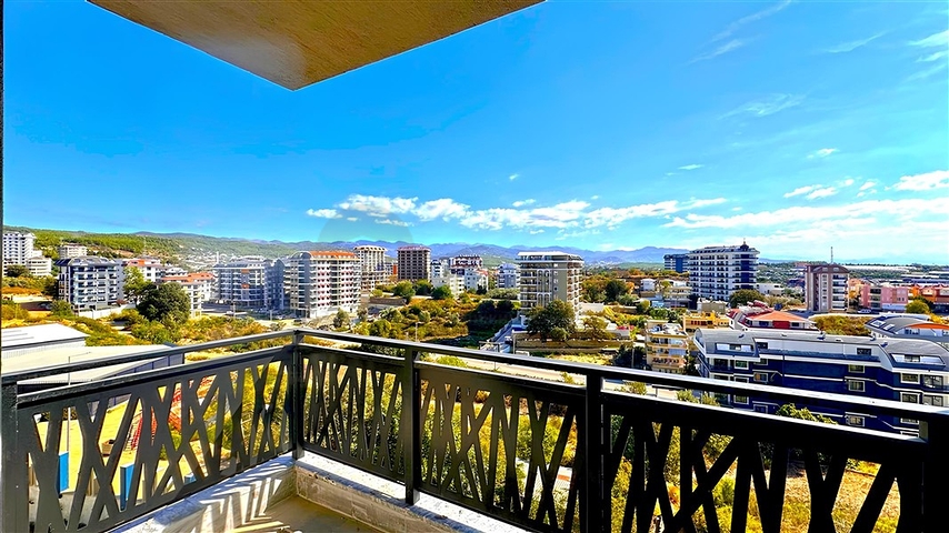 شقة جديدة بغرفة نوم واحدة في مجمع مع بنية تحتية ممتازة