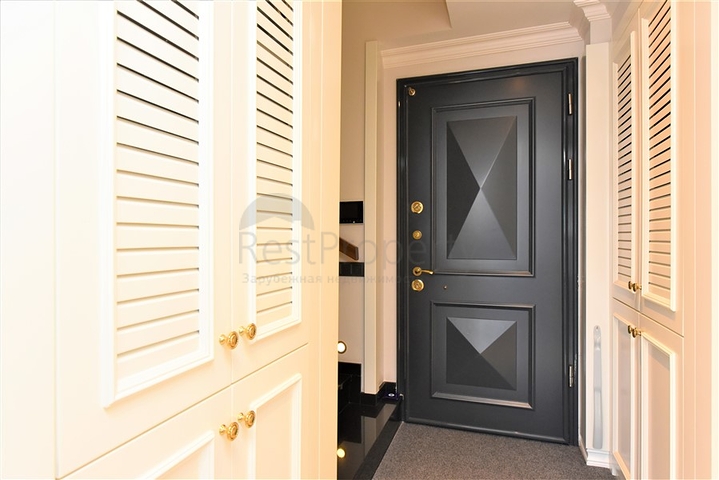 شقق 4+1 في مجمع فاخر 