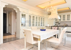 شقق 4+1 في مجمع فاخر 