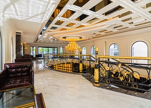 شقق 4+1 في مجمع فاخر 