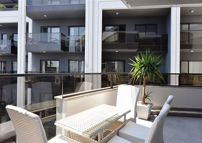 شقة أنيقة 1 + 1 في منطقة شاطئ كليوباترا