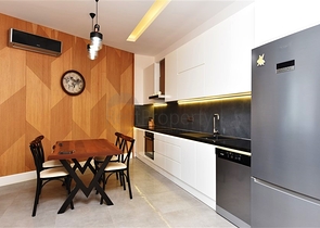 شقة أنيقة 1 + 1 في منطقة شاطئ كليوباترا