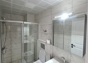 شقة جديدة بغرفة نوم واحدة في محمودلار