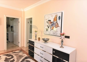 فيلا مطلة على البحر الأبيض المتوسط في منطقة دميرتاش