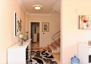 فيلا مطلة على البحر الأبيض المتوسط في منطقة دميرتاش