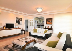 فيلا مطلة على البحر الأبيض المتوسط في منطقة دميرتاش