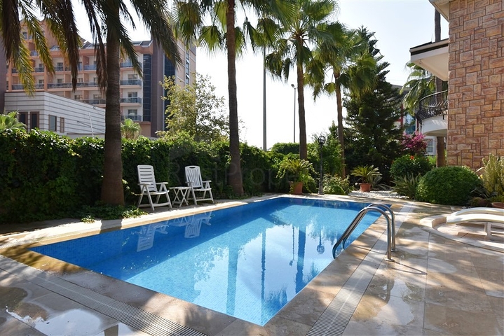 فيلا في منطقة كوناكلي