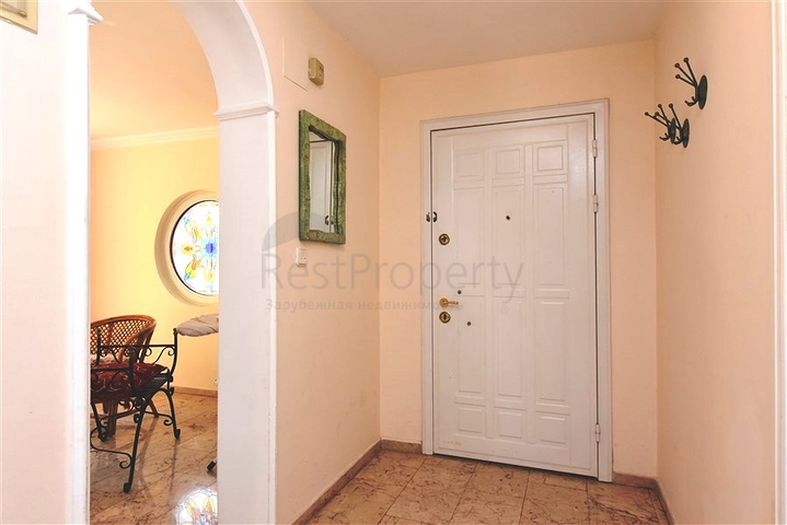 فيلا في منطقة كوناكلي