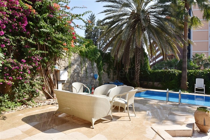 فيلا في منطقة كوناكلي