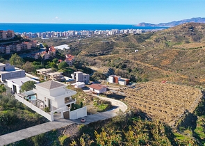 فيلا مطلة على البحر 5 + 1 في منطقة كارجيجاك