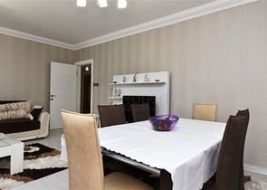 شقة 2+1 مع مطبخ منفصل في منطقة محمودلار