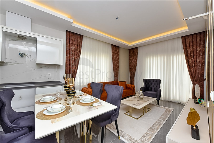 شقة 1+1 في أوبا في مجمع قيد الإنشاء 