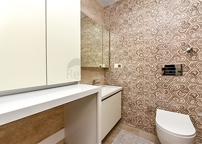 شقة 1+1 في أوبا في مجمع قيد الإنشاء 