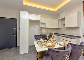 شقة 1+1 في أوبا في مجمع قيد الإنشاء 