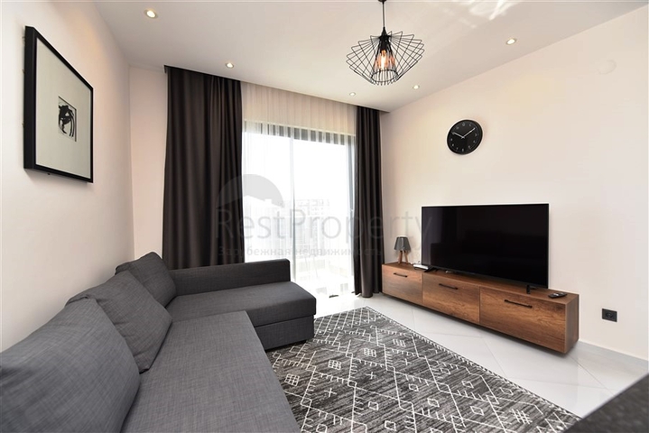 شقة فاخرة 1+1 في منطقة محمودلار