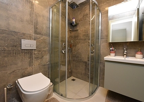 شقق واسعة في كيستل