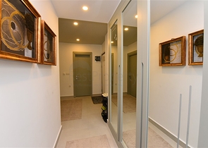 شقق واسعة في كيستل