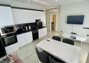 اطلالة بحر ساحرة - شقة ضمن مجمع فاخر -2 غرفة وصالة -في مهموتلار / الانيا 