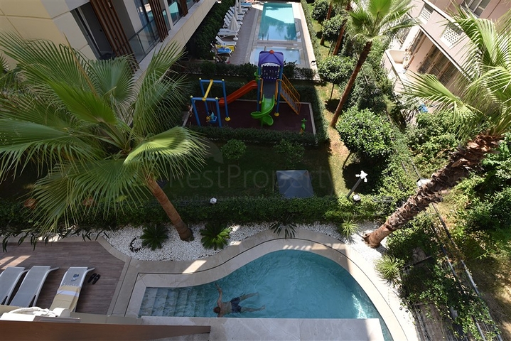 شقة للإيجار في وسط ألانيا