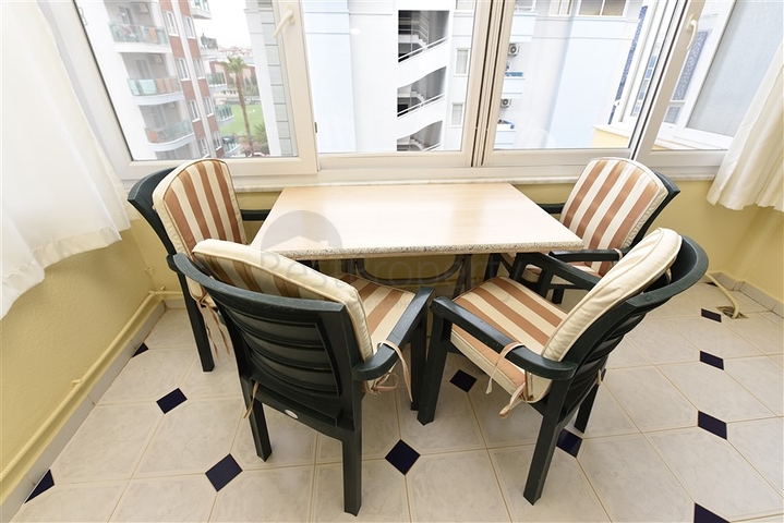 1 + 1 شقة للإيجار في وسط ألانيا