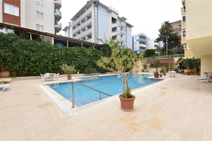 1 + 1 شقة للإيجار في وسط ألانيا