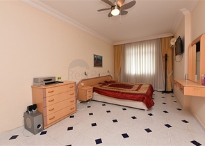 1 + 1 شقة للإيجار في وسط ألانيا