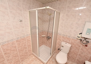 1 + 1 شقة للإيجار في وسط ألانيا