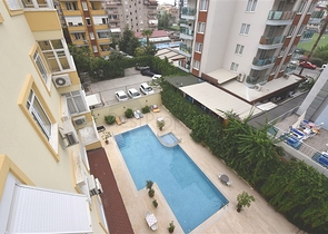 1 + 1 شقة للإيجار في وسط ألانيا