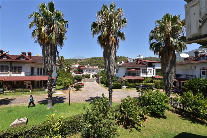 فيلا فسيحة 7 + 1 في منطقة كيستيل