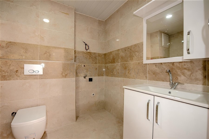 شقة 1+1 في منطقة كوناكلي