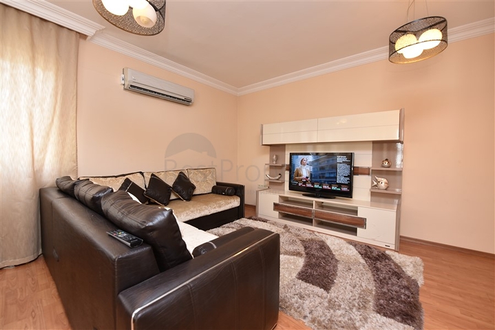 شقة 3 + 1 في وسط ألانيا