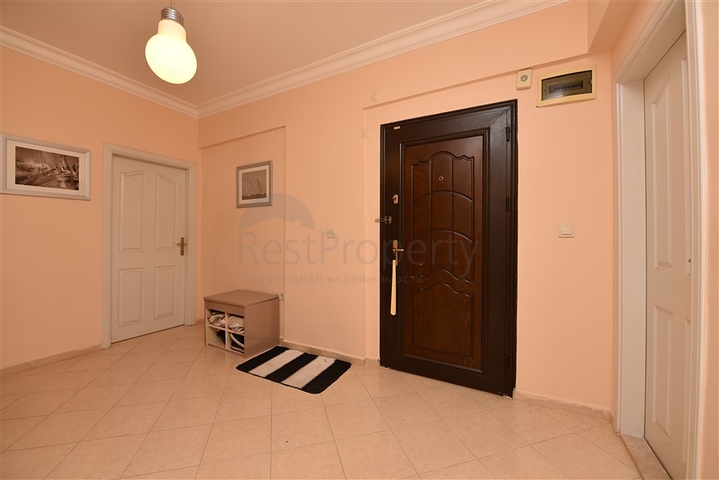 شقة 3 + 1 في وسط ألانيا