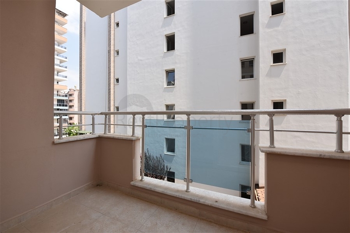 شقة في محمودلار