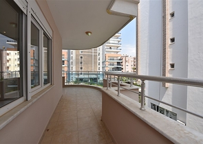 شقة في محمودلار