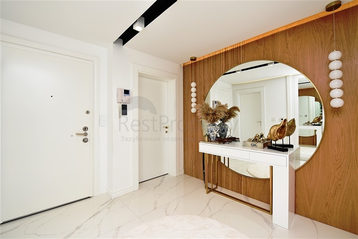 شقة فاخرة 4 + 1 في مجمع ألانيا المرموق