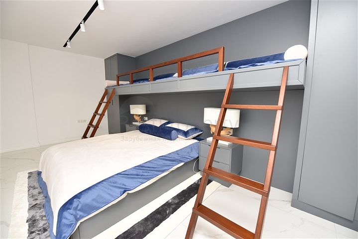 شقة فاخرة 4 + 1 في مجمع ألانيا المرموق