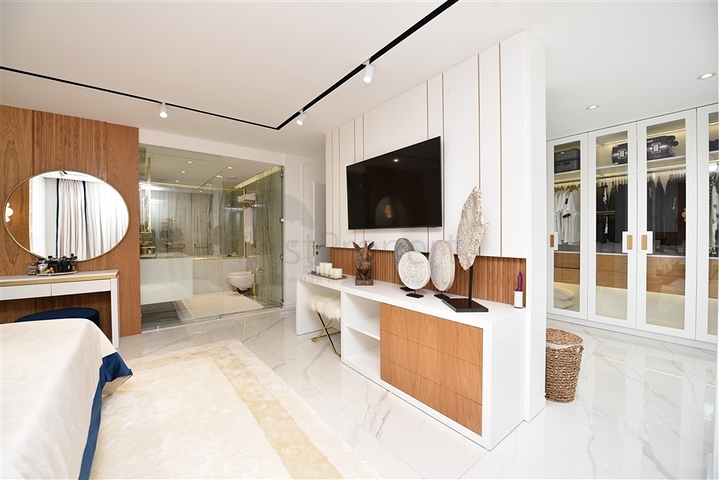 شقة فاخرة 4 + 1 في مجمع ألانيا المرموق