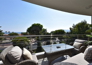 شقة فاخرة 4 + 1 في مجمع ألانيا المرموق